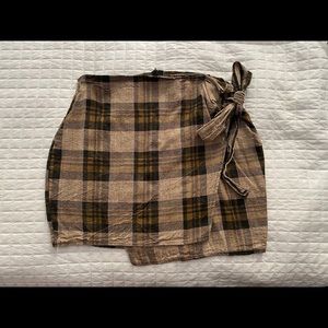 Women’s Plaid Wrap Skirt